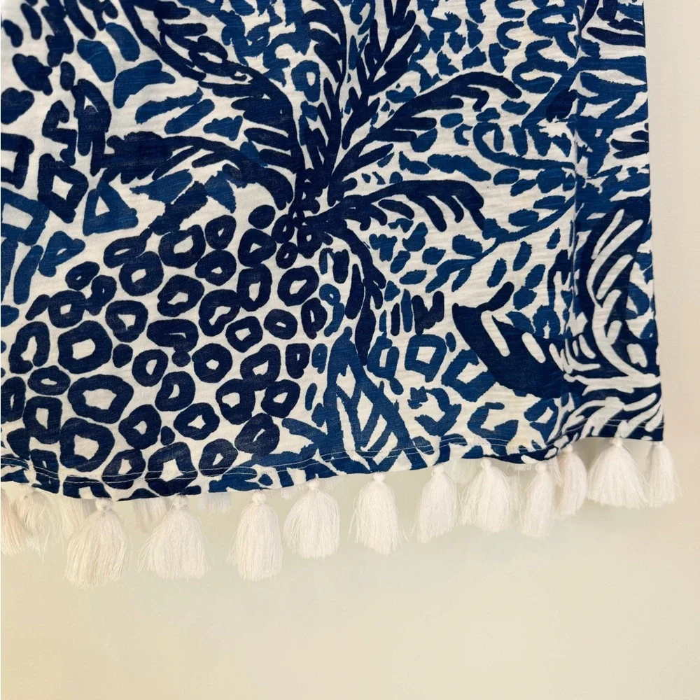 Lilly Pulitzer Blue White Crochet Back Tassel Top Tank Medium - Picture 3 of 5